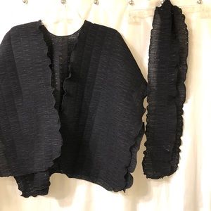 2 piece Black Wrap and Scarf